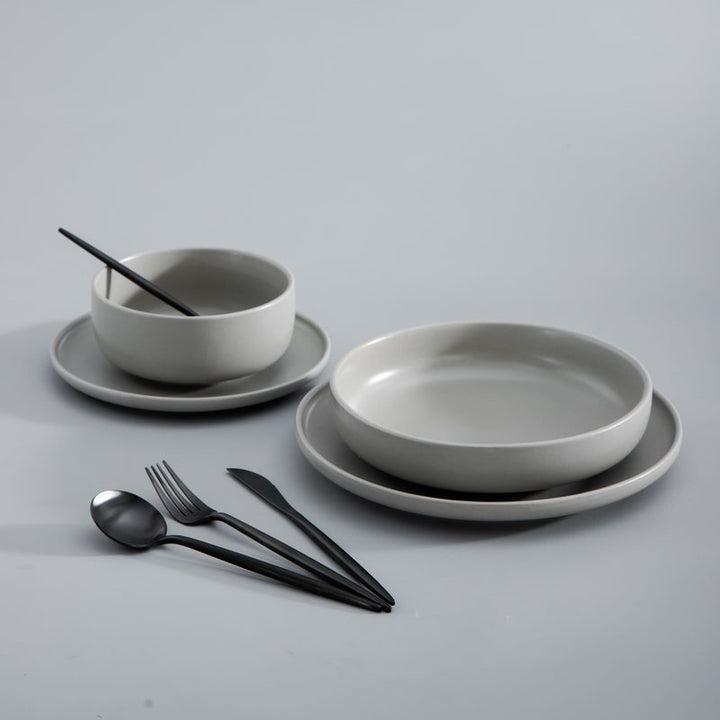 Minimalistisk bestikk til moderne bord - PureSet