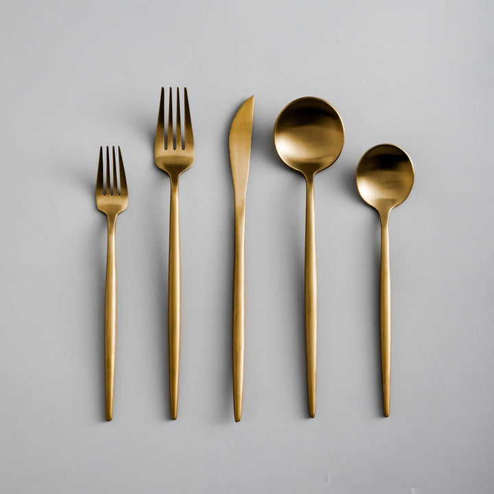 Minimalistisk bestikk til moderne bord - PureSet