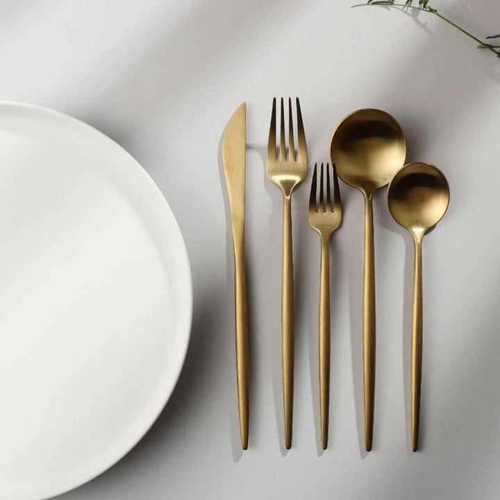 Minimalistisk bestikk til moderne bord - PureSet