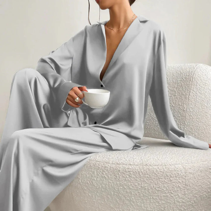 Damenset aus Satin mit Loungewear