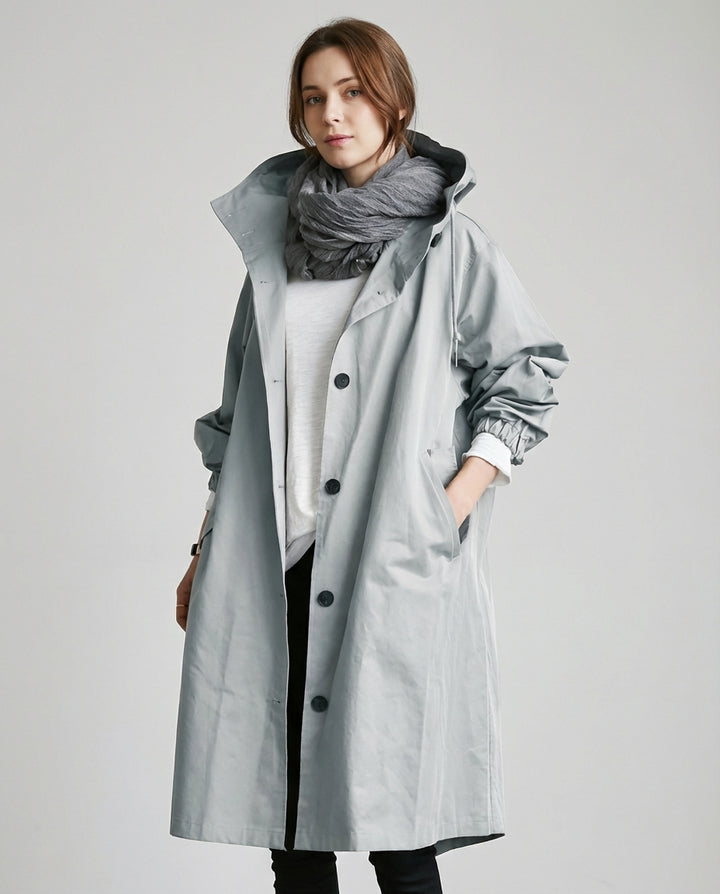 Klassisk trenchcoat med hette
