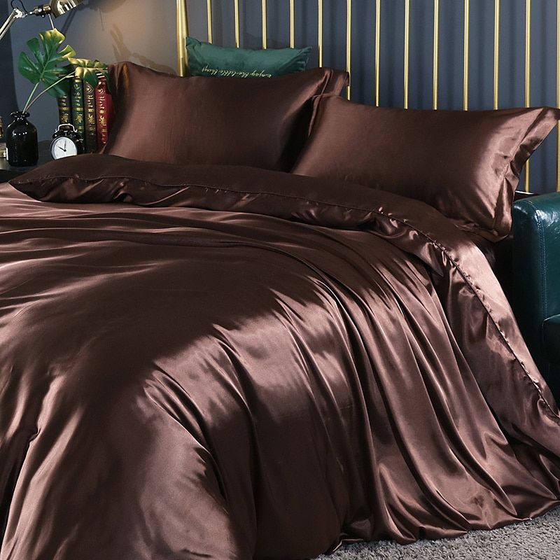 Luksuriøst sengetøysett i silke/sateng (4 deler) - SilkSleep