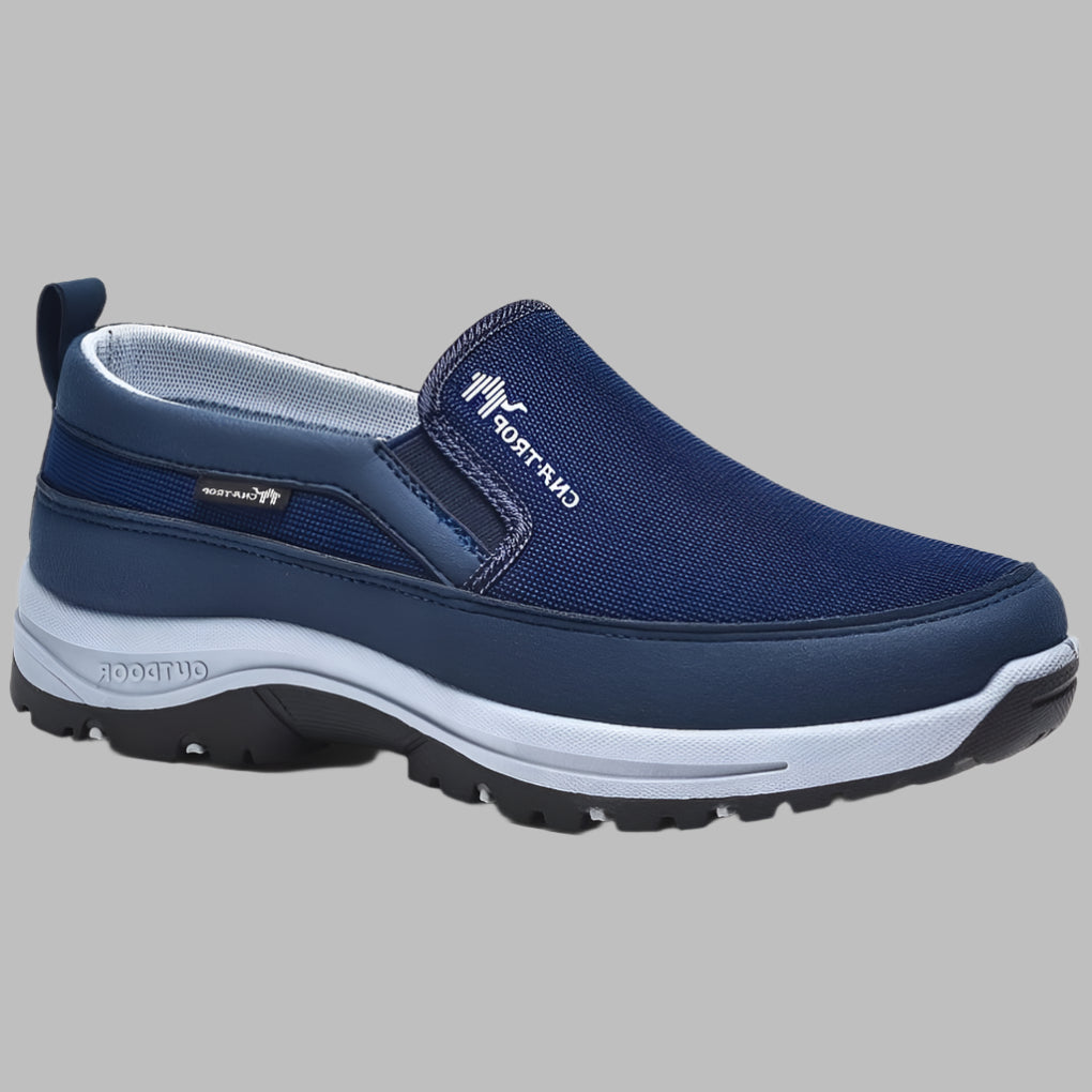Light, breathable, slip-resistant outdoor shoes