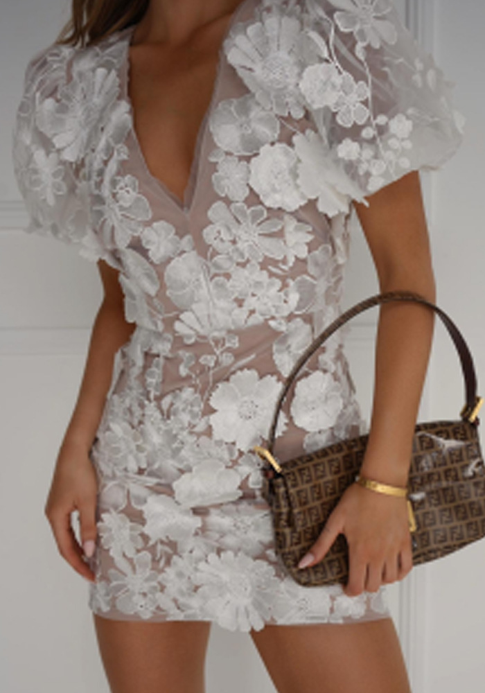 Floral mini dress with puff sleeves