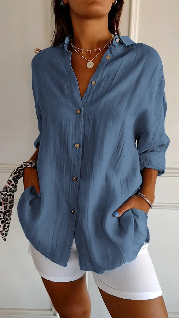 Women's shirt with buttons