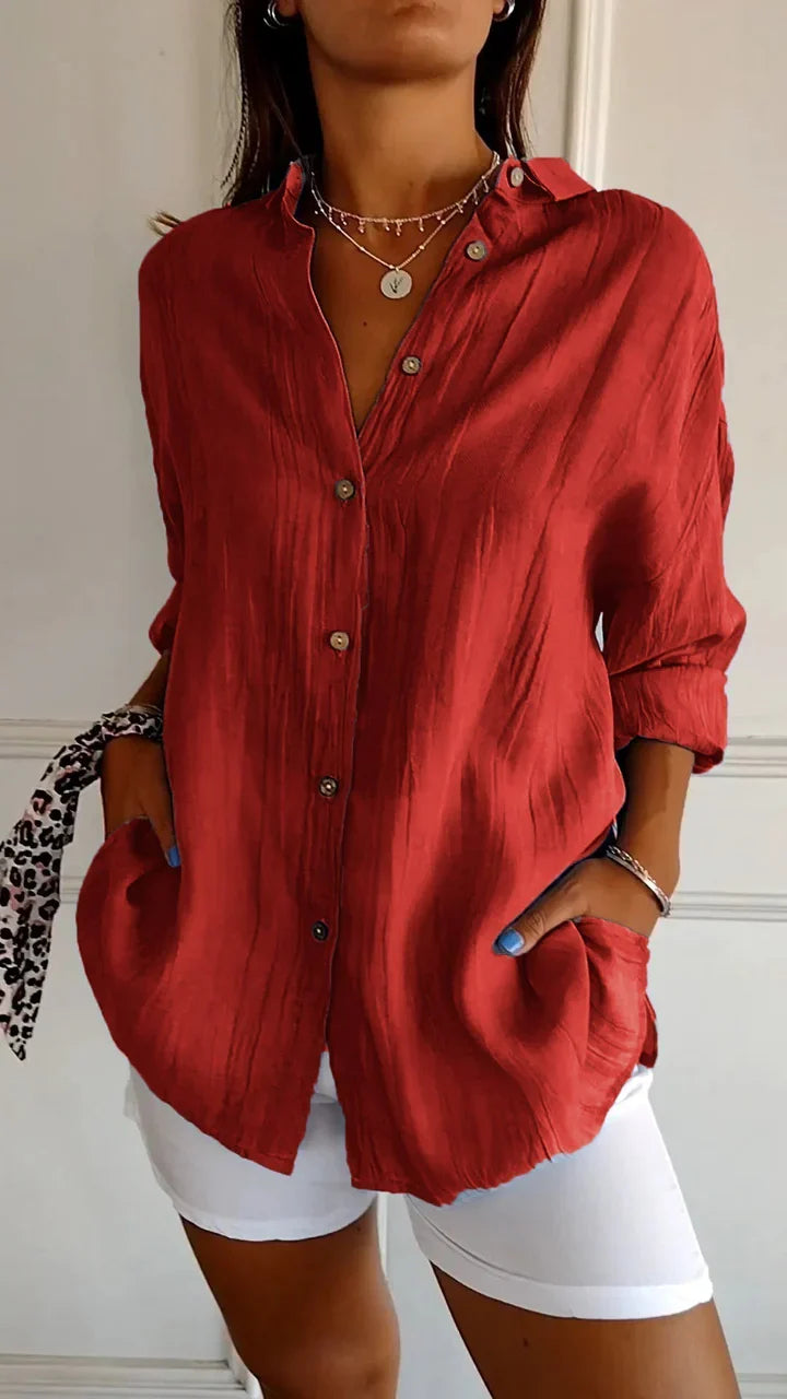 Women's shirt with buttons