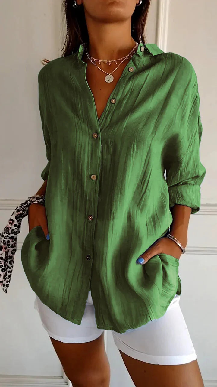 Women's shirt with buttons