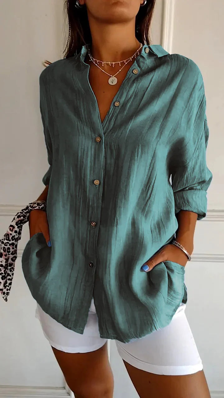 Women's shirt with buttons