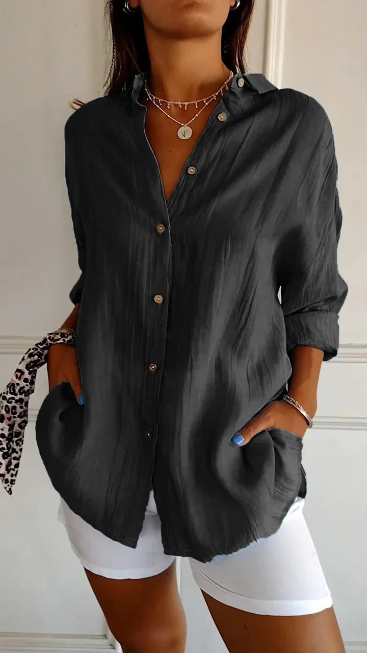 Women's shirt with buttons