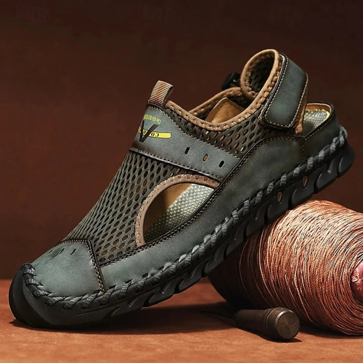 Orthopedic men's sandals with mesh