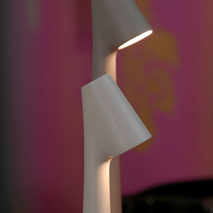 Trådløs LED-bordlampe | Lampe for stue og skrivebord | Moderne batteridrevet bordlampe | VivaLume