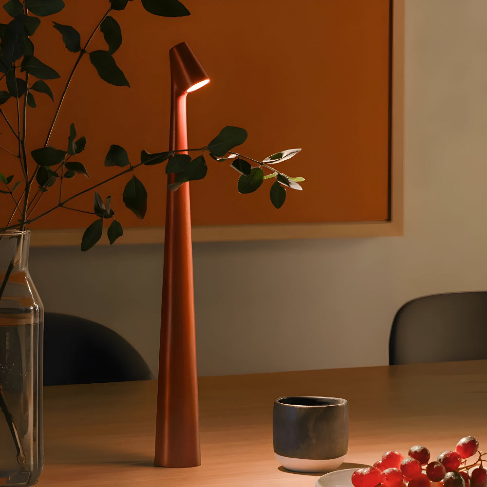 Trådløs LED-bordlampe | Lampe for stue og skrivebord | Moderne batteridrevet bordlampe | VivaLume