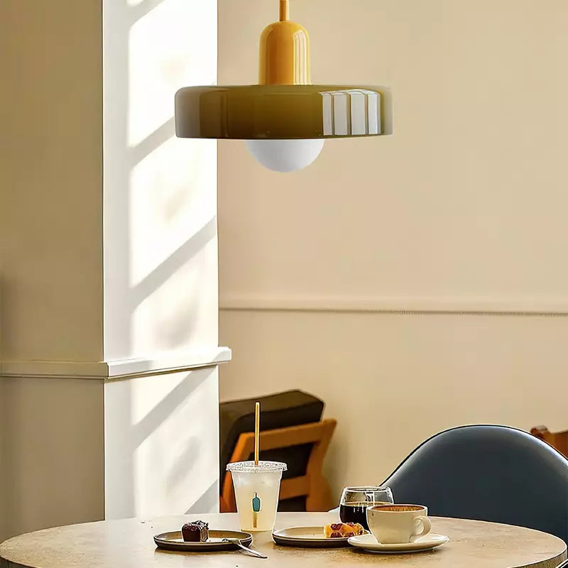 Fargerik Taklampe | Bauhaus-stil | Kunstnerisk Design