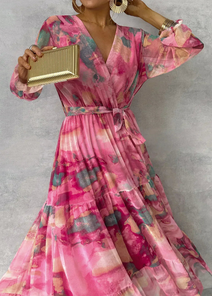 Long-sleeved Summer Dress in Modern Cut