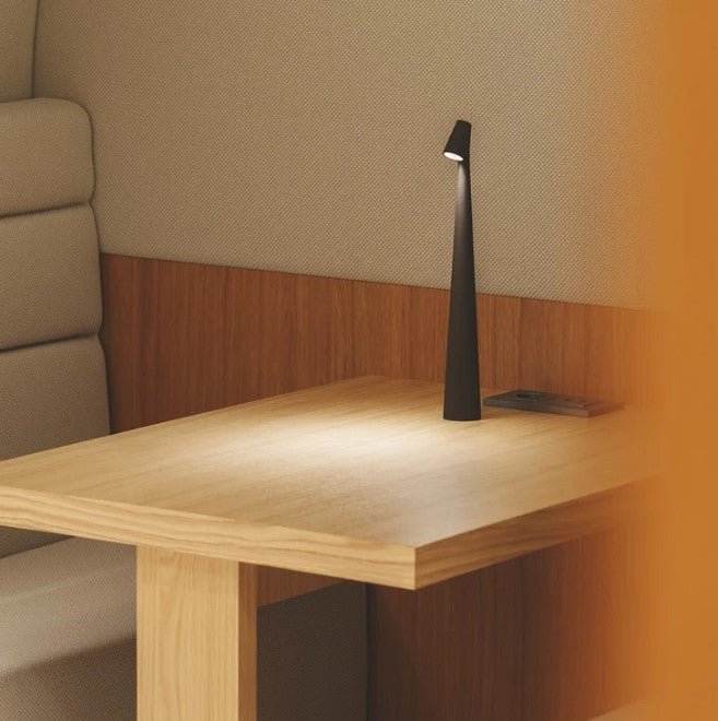 Oppladbar LED-Bordlampe – Ledningsfri, Dimbar, Moderne Belysning