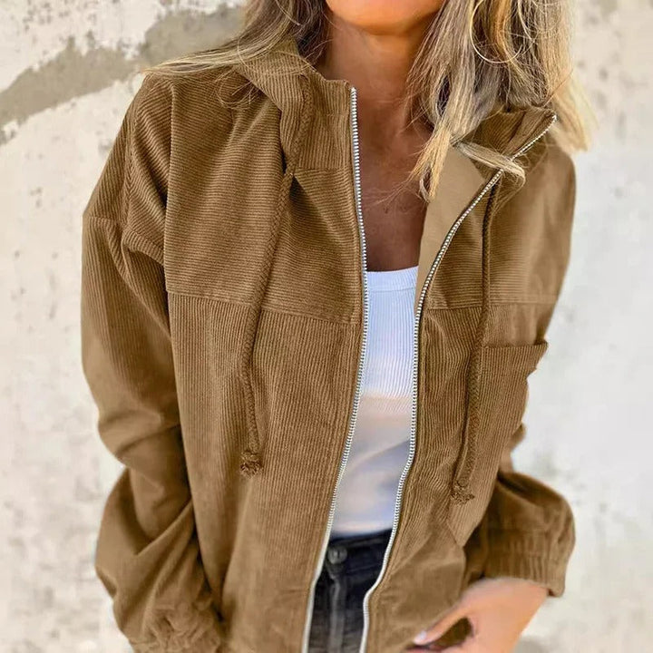Lightweight and sleek women's jacket with hood and zipper