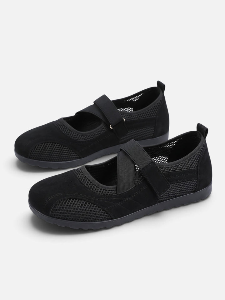 Sneakerina-ballerinasko i mesh med kryssende stropper