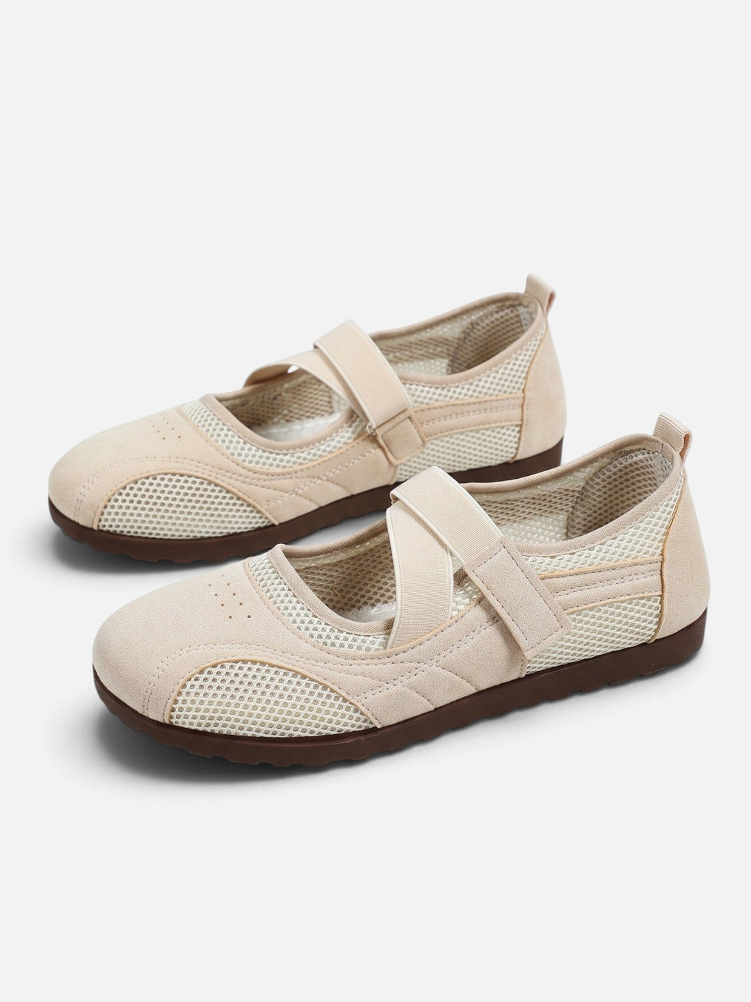 Sneakerina-ballerinasko i mesh med kryssende stropper