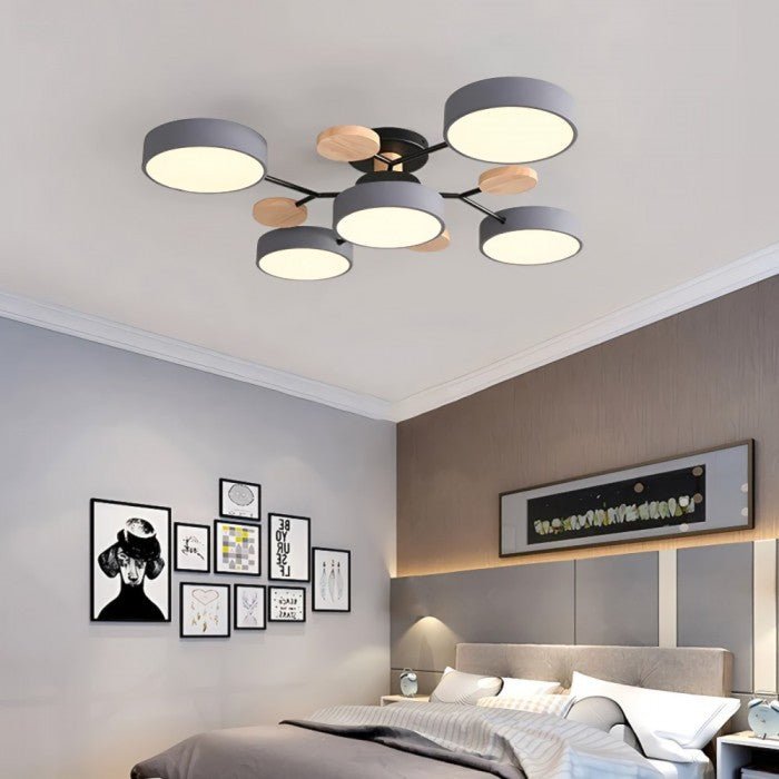 Skandinavisk Taklampe – Forgrenet, Elegant og Bærekraftig Design med LED-teknologi