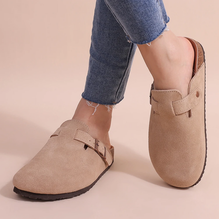 Orthopedic moccasin sandals with cork sole for women