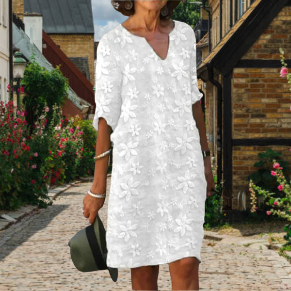 Elegant Kjole med 3D-Blomstermønster og V-Hals