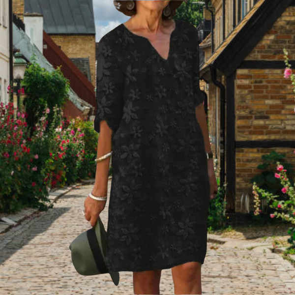 Elegant Kjole med 3D-Blomstermønster og V-Hals