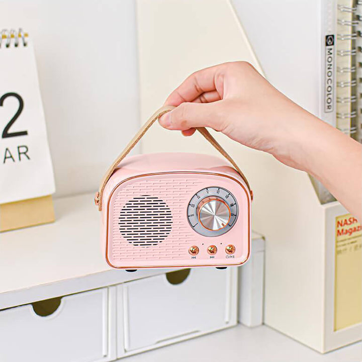 Sandsberg Retro Radio Bluetooth-høyttaler | Trådløs | Bærbar | Elegant lyd for hjemme og på farten