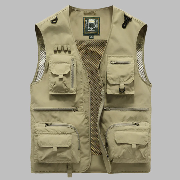 Summer vest with multiple pockets