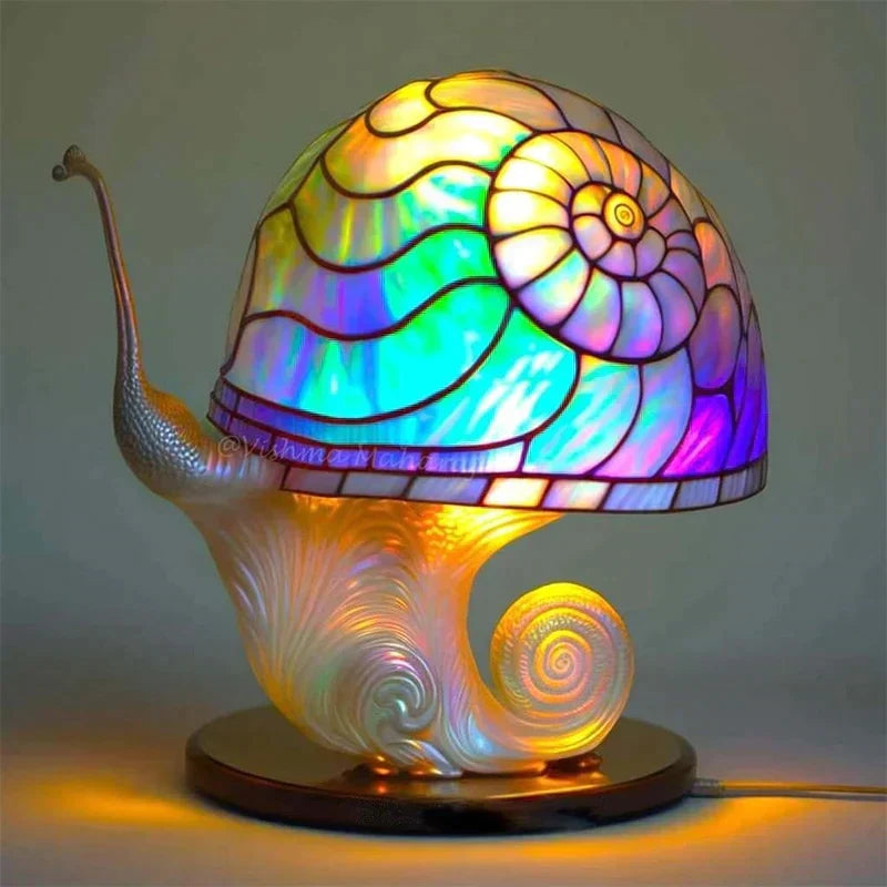 Fortryllende bordlampe med glassmaleri – DreamGlow