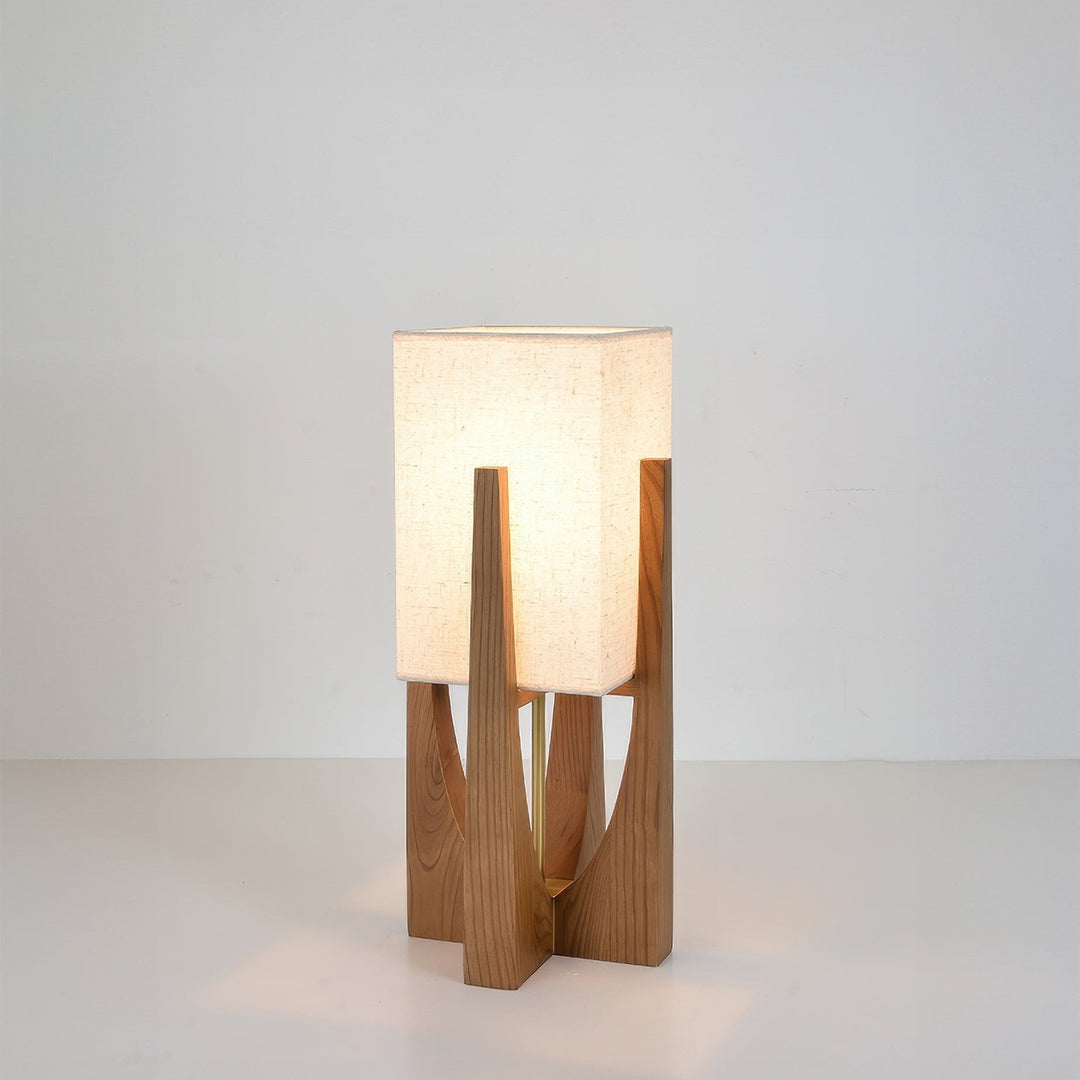 Gulvlampe i valnøtt | Minimalistisk og koselig