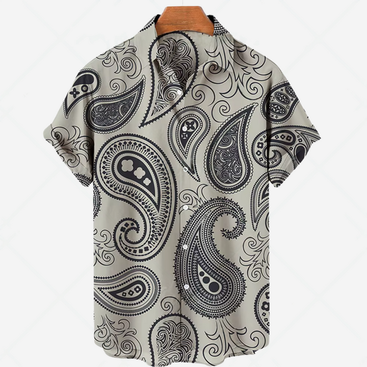 Casual short-sleeved shirt with print – effortless style for any occasion